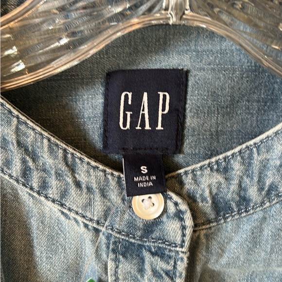 GAP Puff Sleeve Denim Shirt Dress - Picture 3 of 4